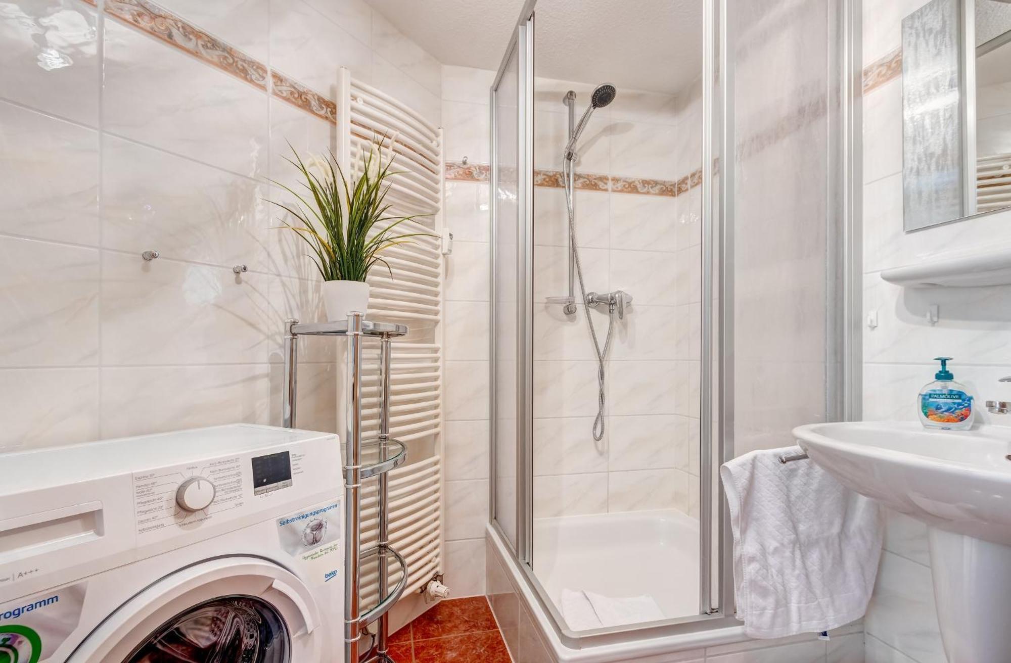 Haus Berlin Krabbengalerie Apartman Loddin Kültér fotó